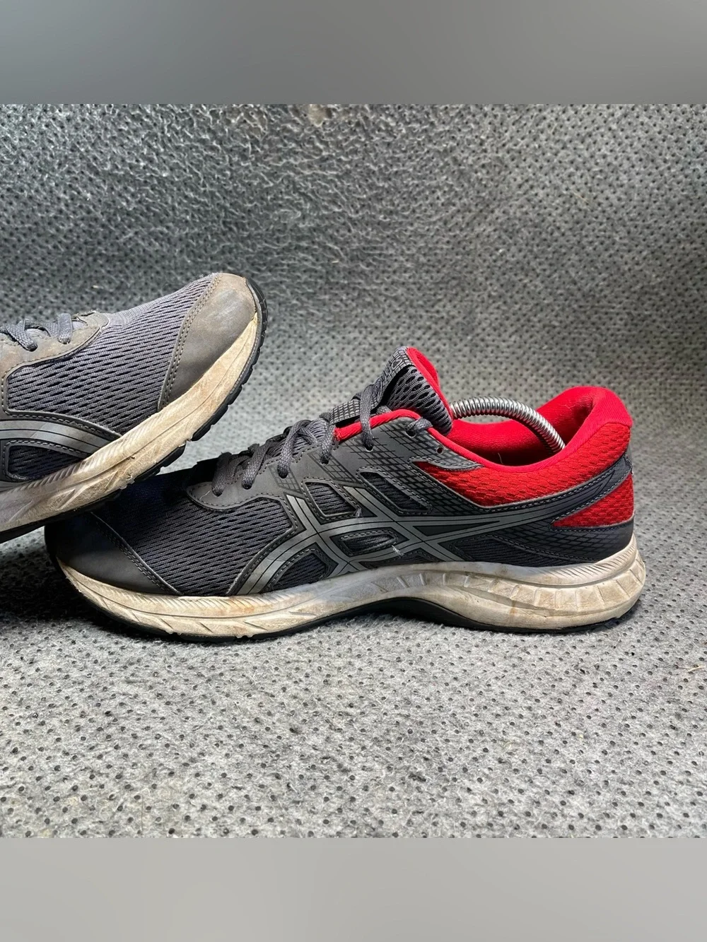 Asics gel contend